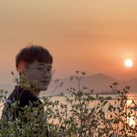 粤s小傾城头像