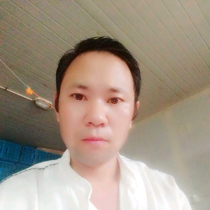 网红小吃哥爱唱歌头像