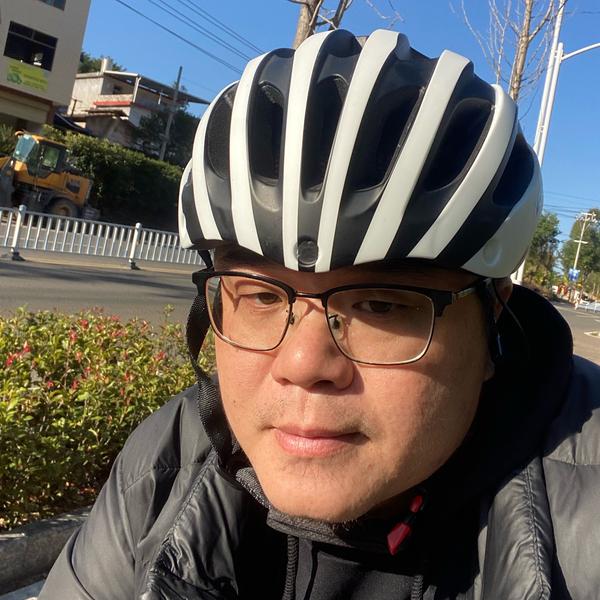 爱学习的雅萱头像