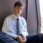 今天想喝冰可乐的个人资料头像