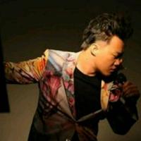 月半小夜屈623头像