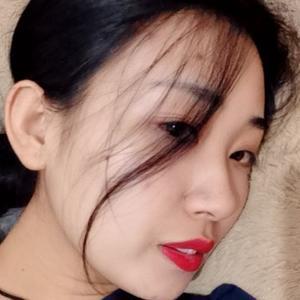 净尘528头像