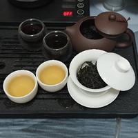 茶八斤头像