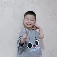 兔子拔草头像