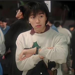 海滨聊足球头像
