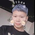 小小择木头像