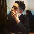 小心亲你哟头像
